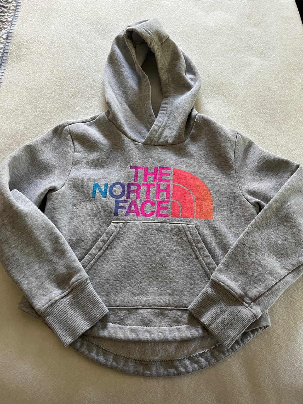 NorthFace pullover sweatshirt. Size 6
